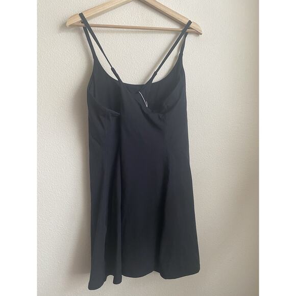 Halara Athletic Dress Womens 2X Criss Cross Back Black NEW - Picture 4 of 8